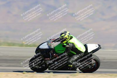 media/Apr-14-2024-SoCal Trackdays (Sun) [[70f97d3d4f]]/3-Turn 12 Speed Pans (945am)/